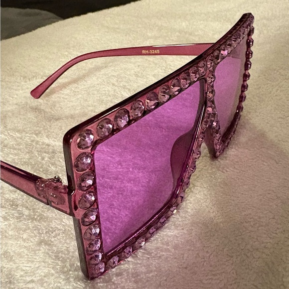 Pink Rhinestone Oversized Sunglasses - Picture 10 of 12